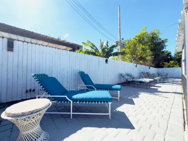 $499,000 | 230 Northeast 25th Street, Pompano Beach, FL 33064