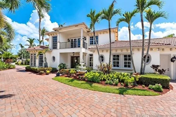 $1,799,900 | 32 Southwest Wiregrass Court, Palm City, FL 34990