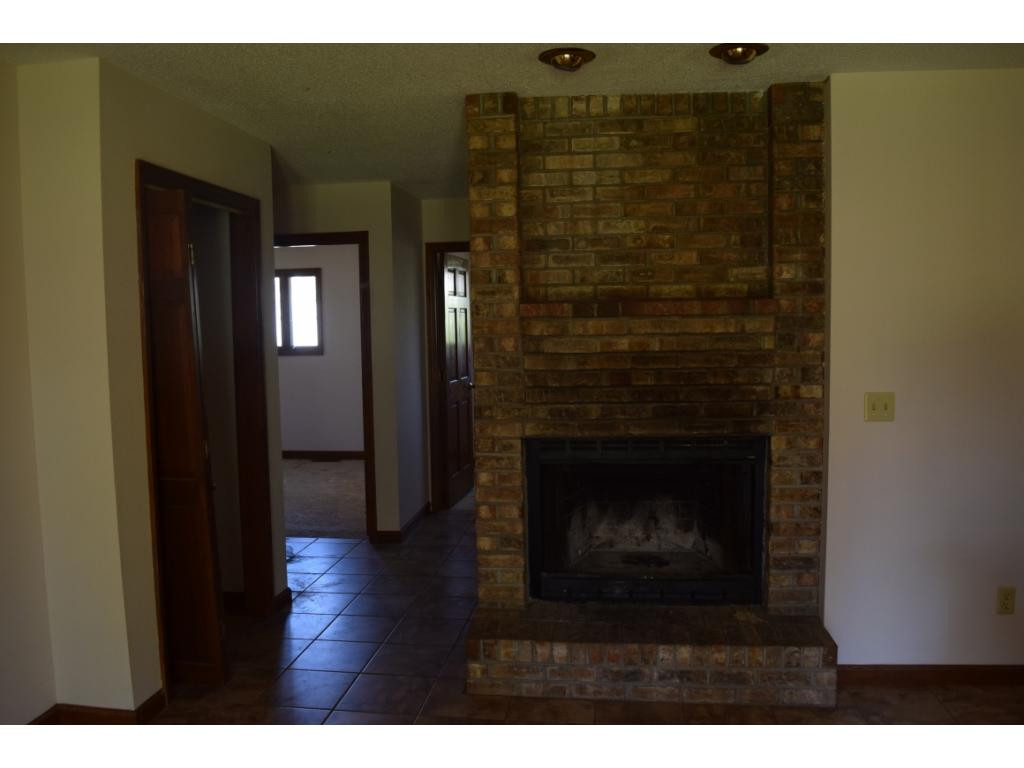 1002 Jordan Road Elizabethton, TN 37643 - Photo 3 of 18 Photo 3