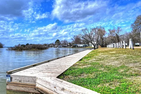 $1,050 | 9638 Warm Spring, Willis, TX 77378