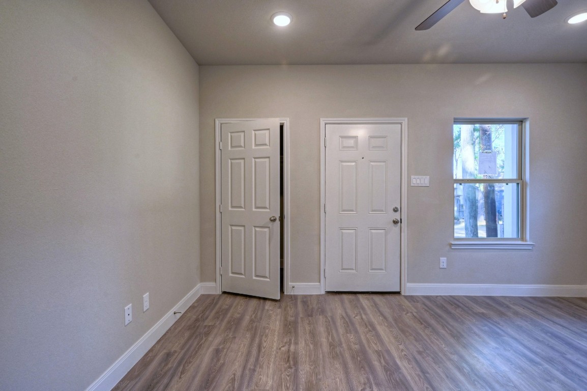 9638 Warm Spring Willis, TX 77378 - Photo 10 of 49