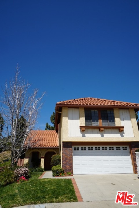 19757 Eagle Ridge Lane Porter Ranch, CA 91326 - Photo 2 of 34