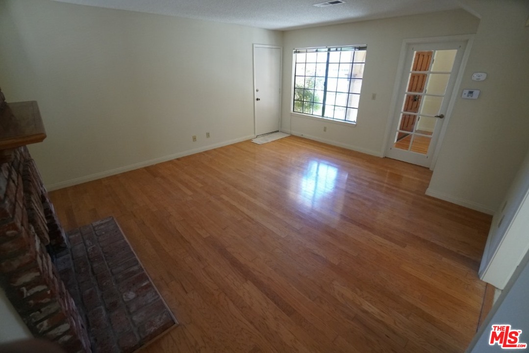 19757 Eagle Ridge Lane Porter Ranch, CA 91326 - Photo 16 of 34