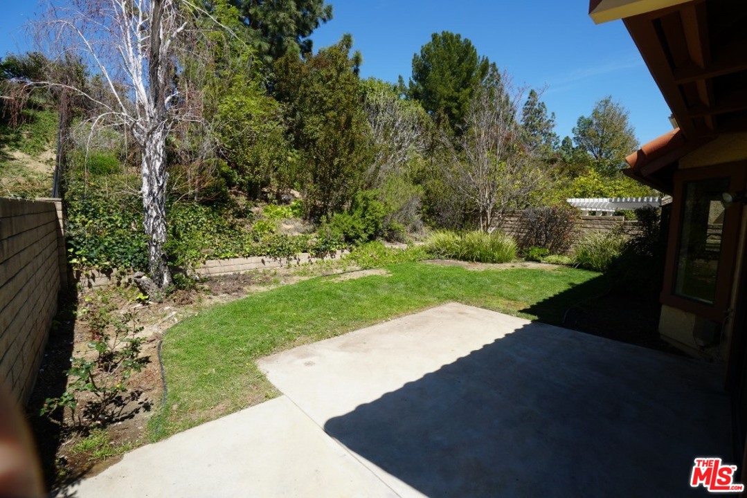 19757 Eagle Ridge Lane Porter Ranch, CA 91326 - Photo 23 of 34
