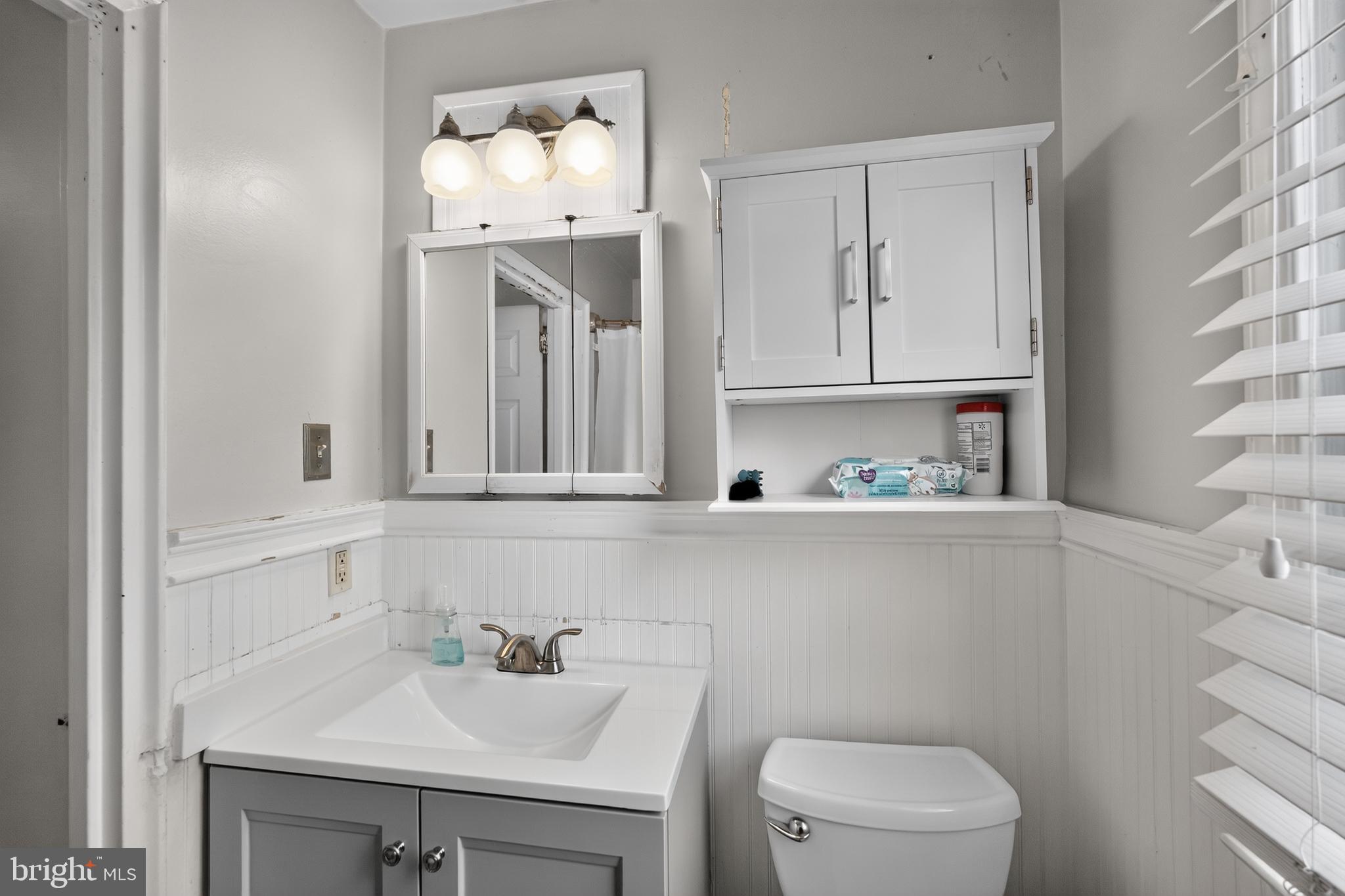 1420 Grace Road Swarthmore, PA 19081 - Photo 22 of 28 Hall Bath
