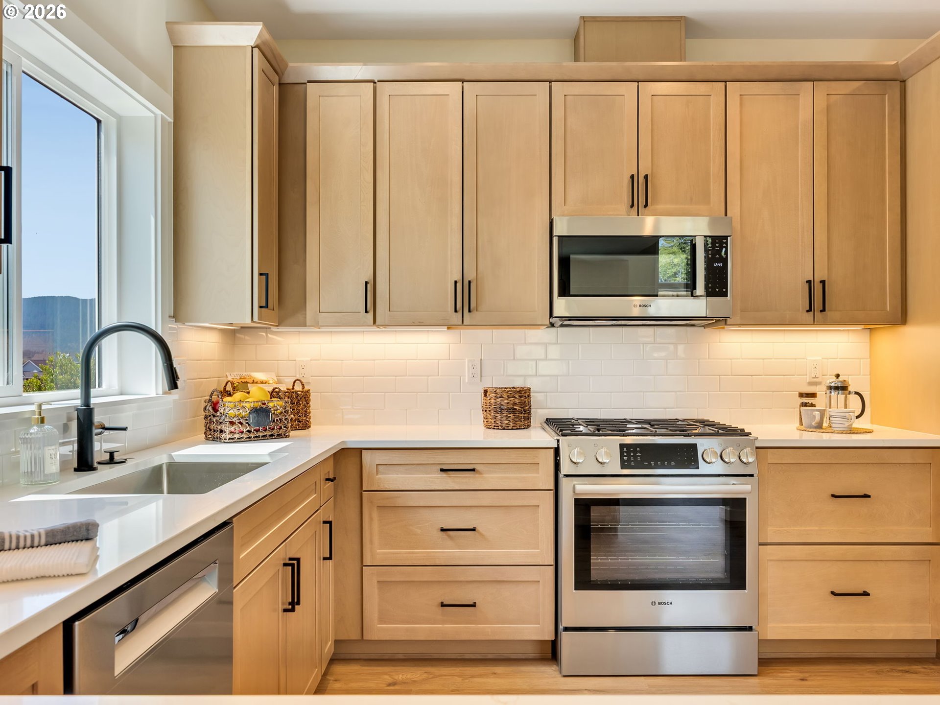 1383 Seabright Way Seaside, OR 97138 - Photo 9 of 37 Kitchen