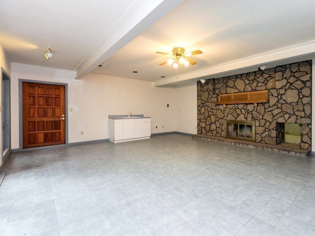 49 Denfield Road Charlton, MA 01507 - Photo 32 of 42 a view of a livingroom with natural light
