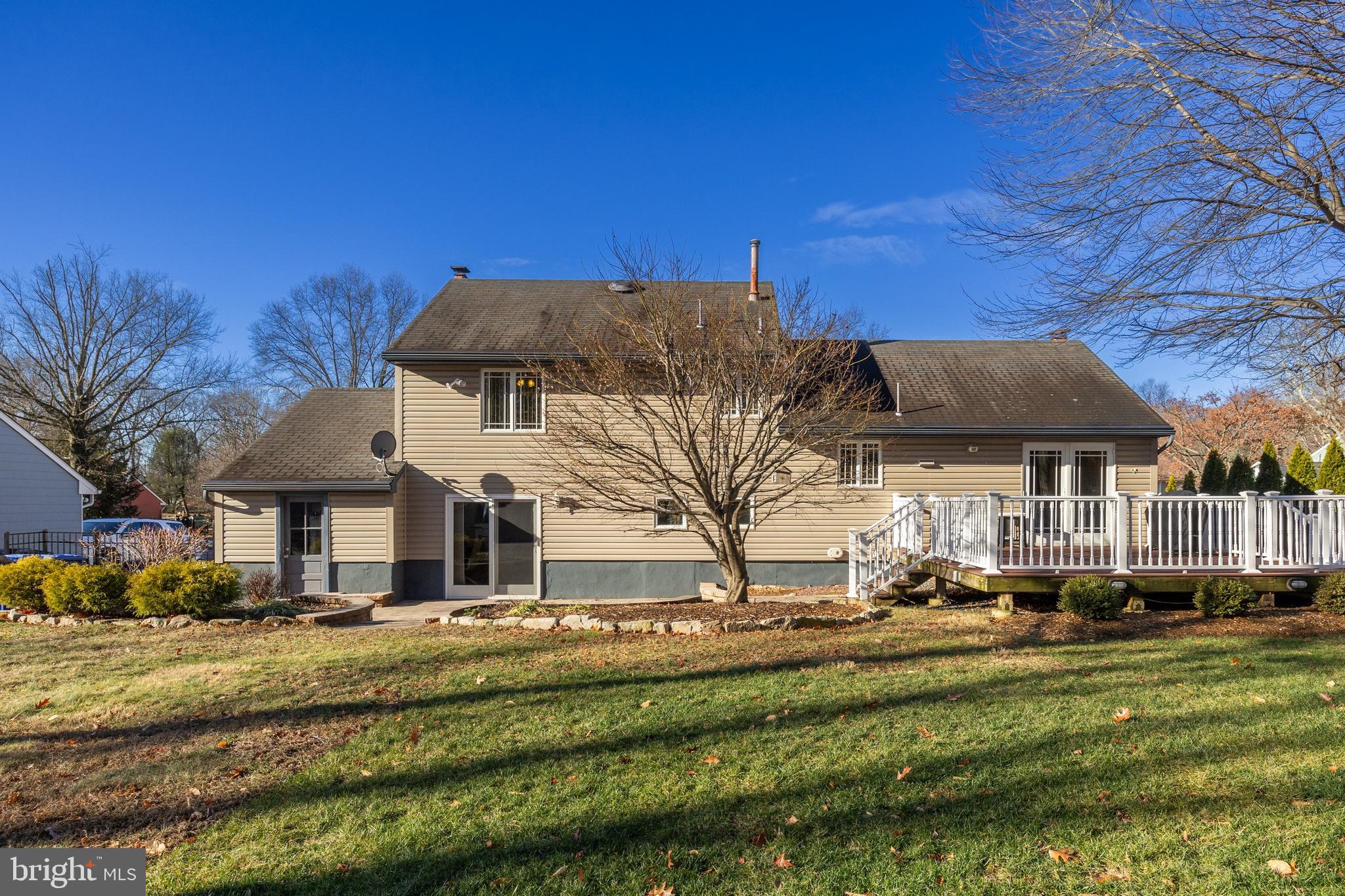 154 Fox Chase Drive Delran, NJ 08075 - Photo 8 of 12 Back Exterior