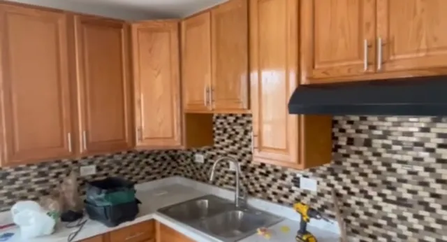 $430,000 | 7154 South Rockwell Street, Chicago, IL 60629