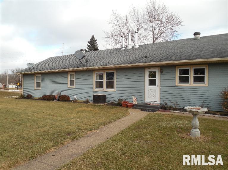 3816 North 3rd Street Clinton, IA 52732 - Photo 3 of 20 Gallery Image 3