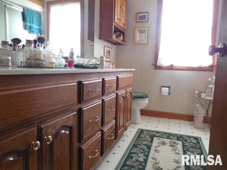 3816 North 3rd Street Clinton, IA 52732 - Photo 9 of 20 Gallery Image 9