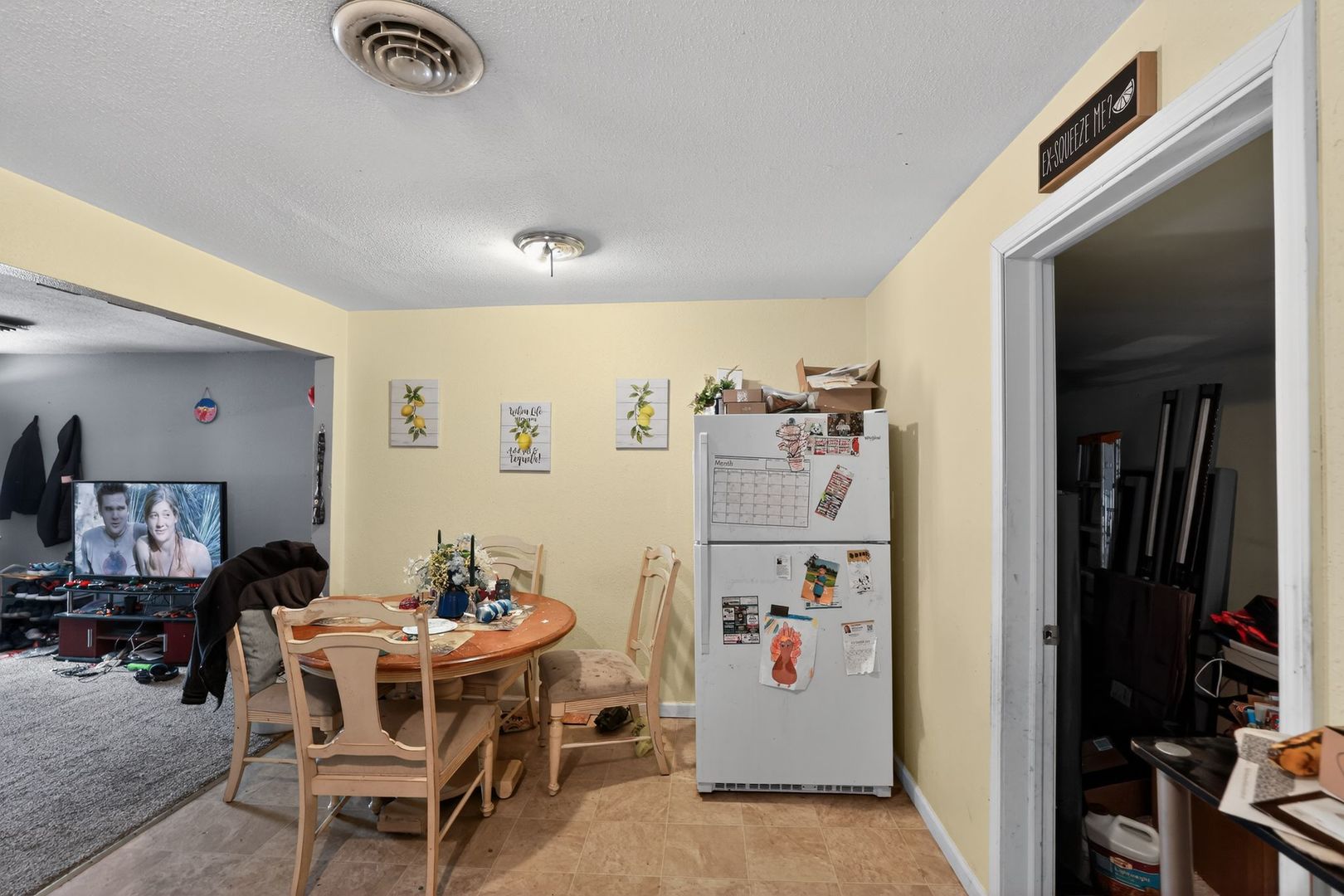 210 James Street Bethalto, IL 62010 - Photo 7 of 15 a view of a livingroom with furniture