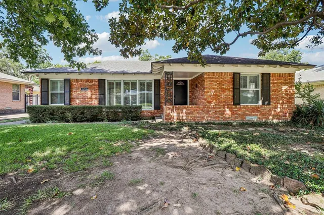 $600,000 | 6711 Vada Drive, Dallas, TX 75214