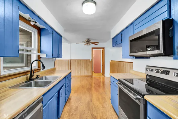 $159,900 | 213 Shull Drive, North Vernon, IN 47265