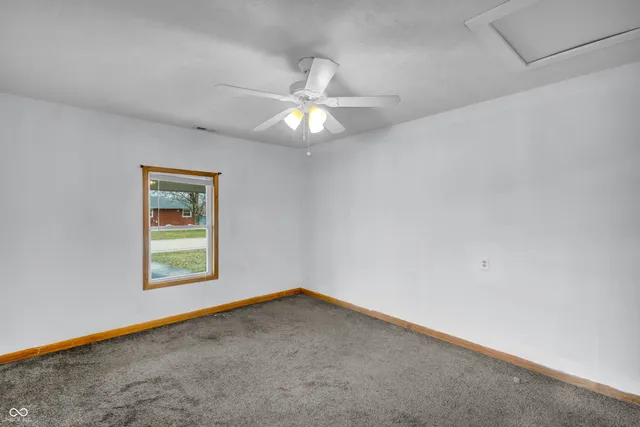 $169,900 | 213 Shull Drive, North Vernon, IN 47265