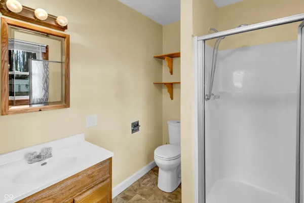 $159,900 | 213 Shull Drive, North Vernon, IN 47265