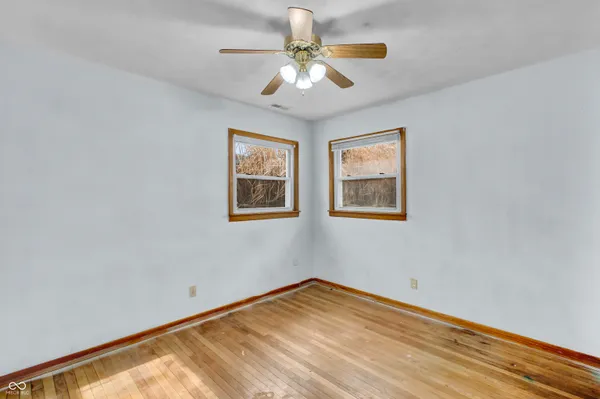 $159,900 | 213 Shull Drive, North Vernon, IN 47265