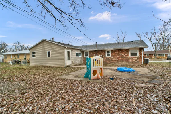 $159,900 | 213 Shull Drive, North Vernon, IN 47265