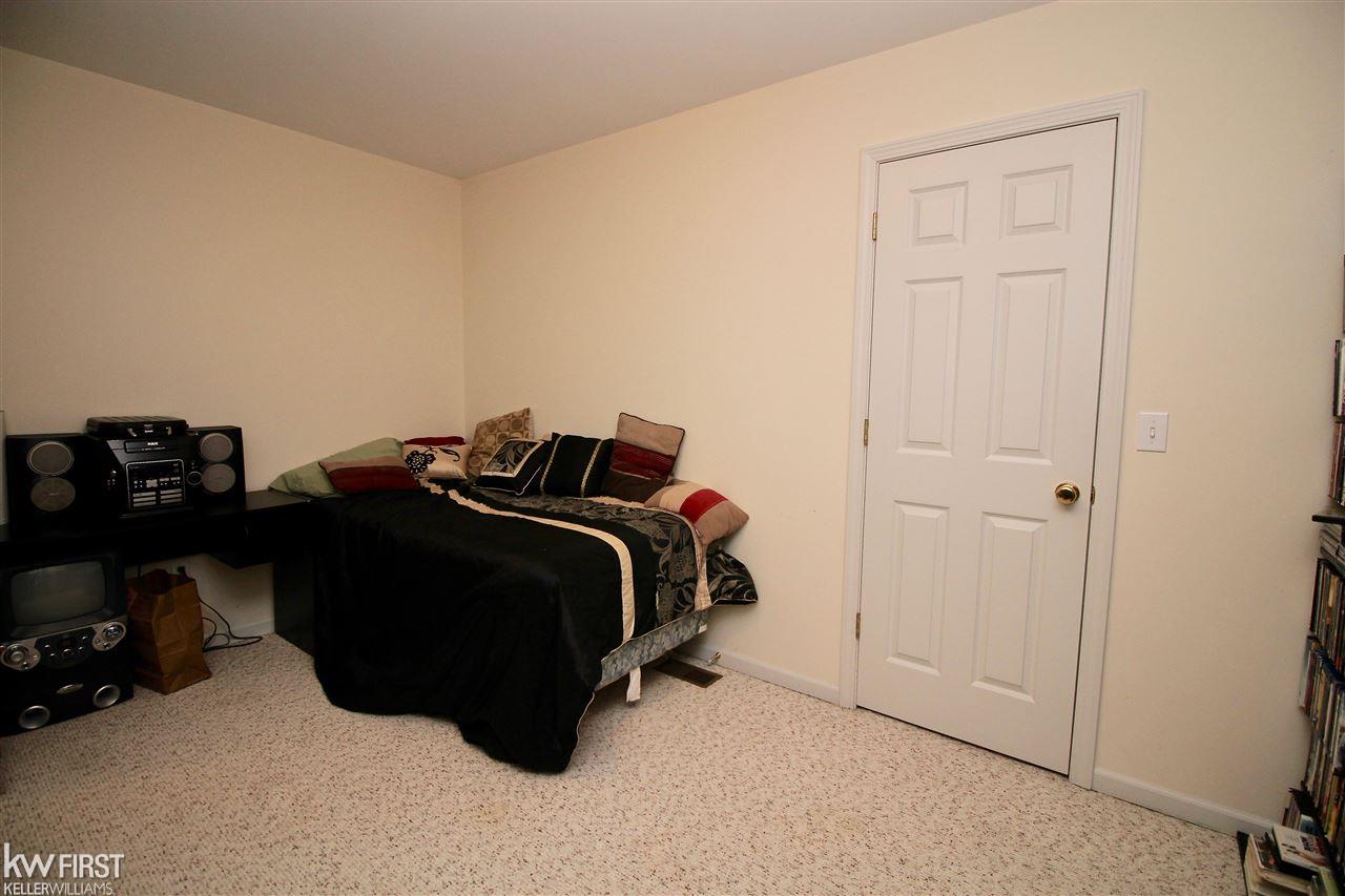 11200 Silver Lake Road Byron, MI 48418 - Photo 18 of 31