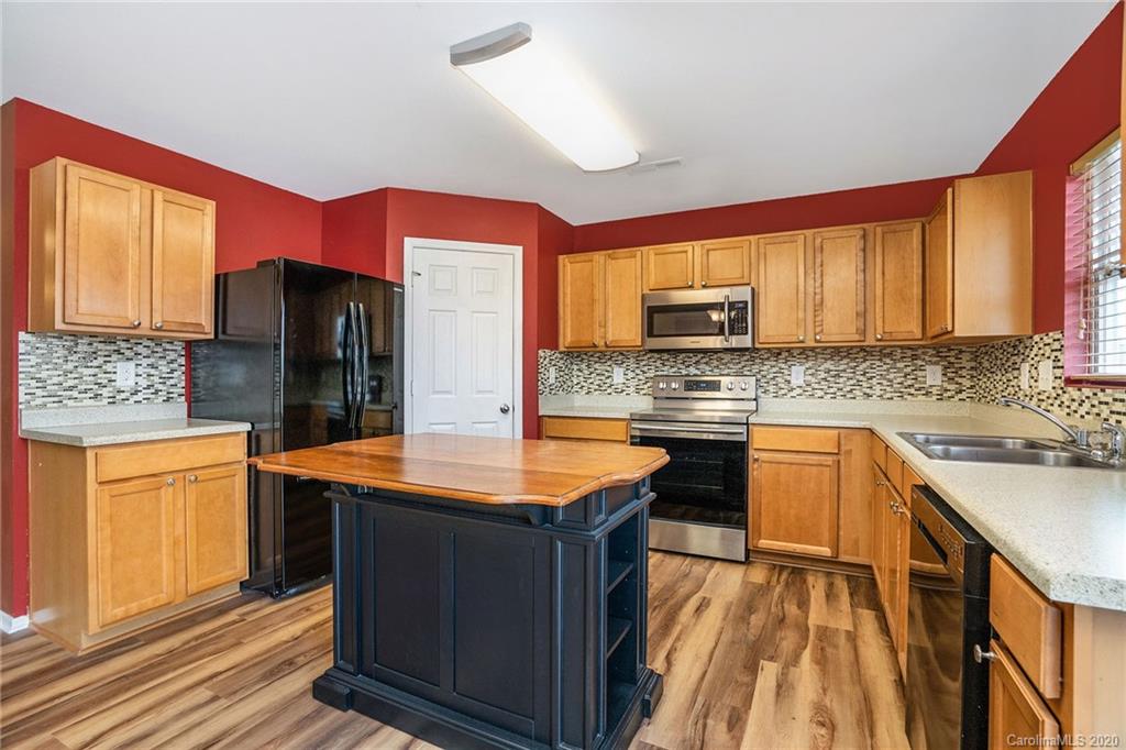 2341 Riding Trail Road Gastonia, NC 28054 - Photo 8 of 32 Gallery Image 8