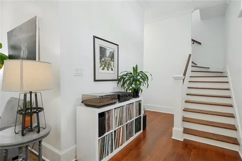 $3,200 | 5250 Laurel Street, New Orleans, LA 70115