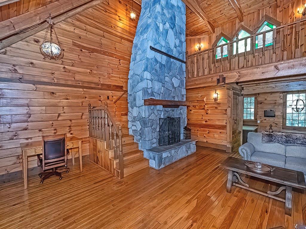 210 Edgewater Drive Monaca, PA 15061 - Photo 16 of 47