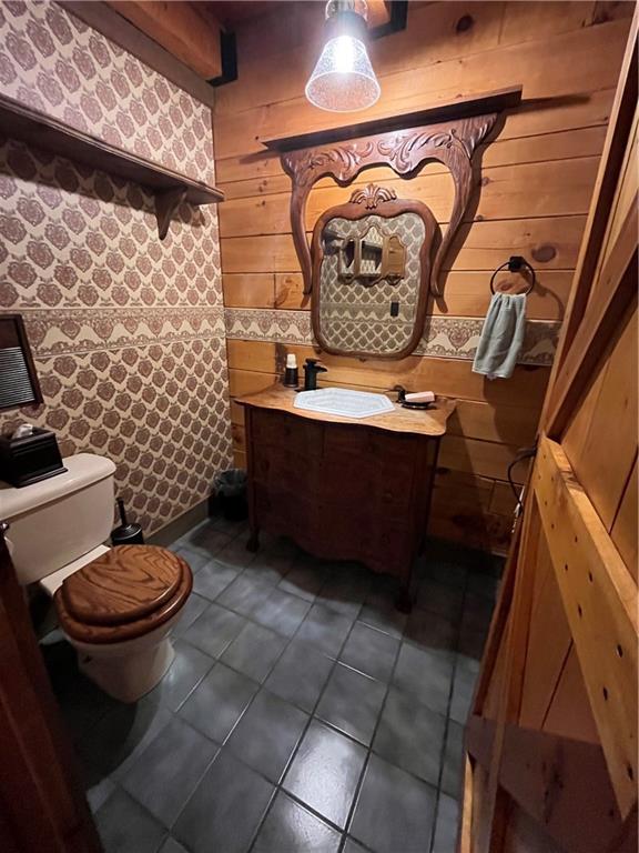 210 Edgewater Drive Monaca, PA 15061 - Photo 31 of 47 a view of bathroom with a sink and toilet