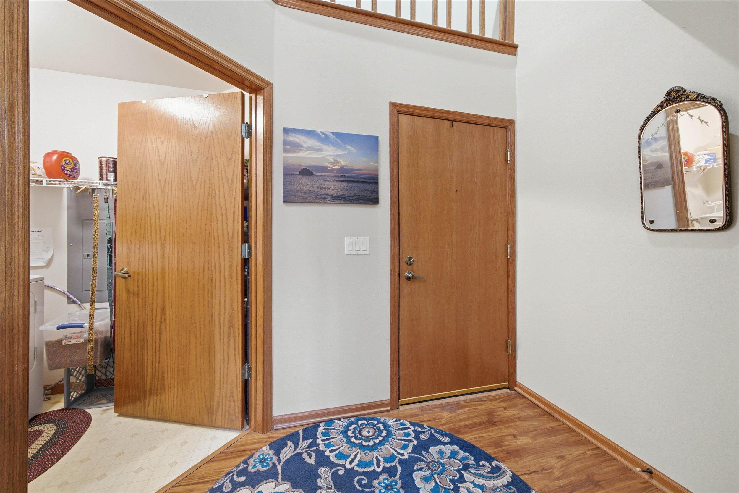 3903 Heather Valley Road, Unit 212 Sheboygan, WI 53083 - Photo 13 of 35 Entryway