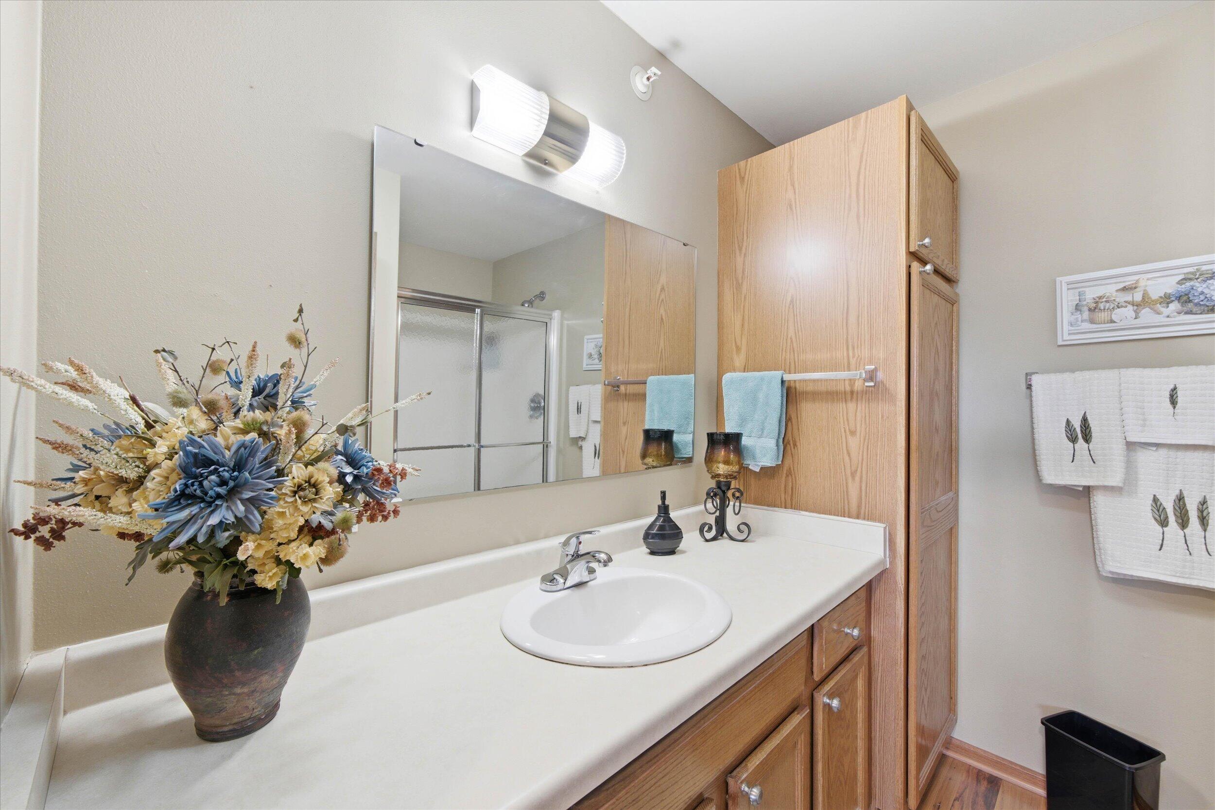 3903 Heather Valley Road, Unit 212 Sheboygan, WI 53083 - Photo 24 of 35 MBR Bath
