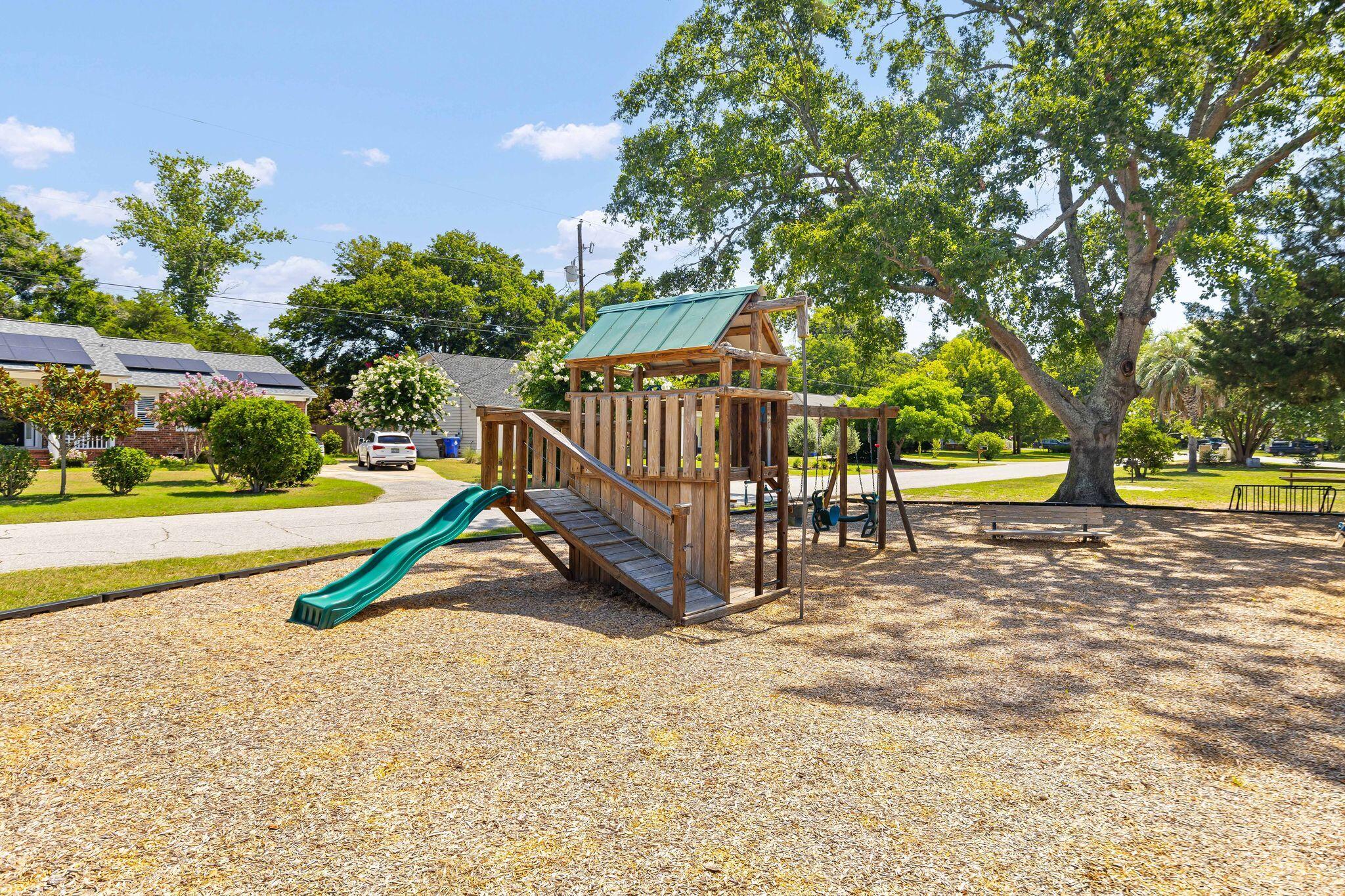 317 Hawthorne Street Mount Pleasant, SC 29464 - Photo 46 of 55 Bayview-Acres-7