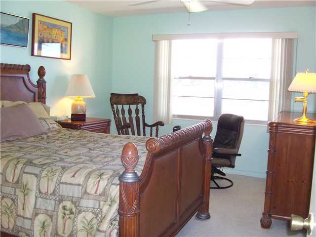 1074 Exeter, Unit 1074 Boca Raton, FL 33434 - Photo 9 of 17 Additional Photo