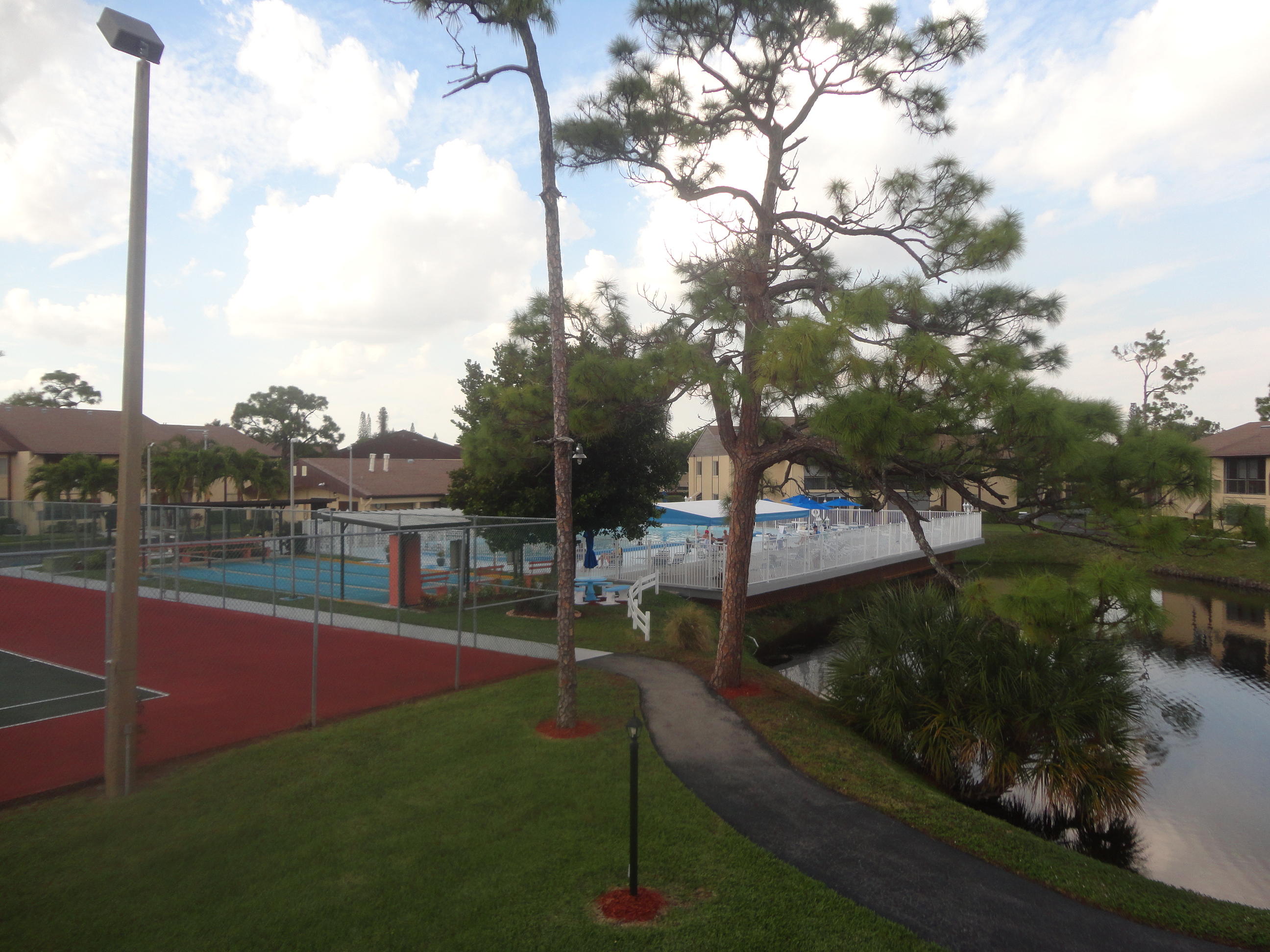 337 Pine Ridge Circle, Unit B2 Greenacres, FL 33463 - Photo 3 of 28 DSC08027