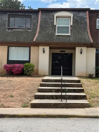 $100,000 | 42 Le Parc Fontaine, Lithonia, GA 30038