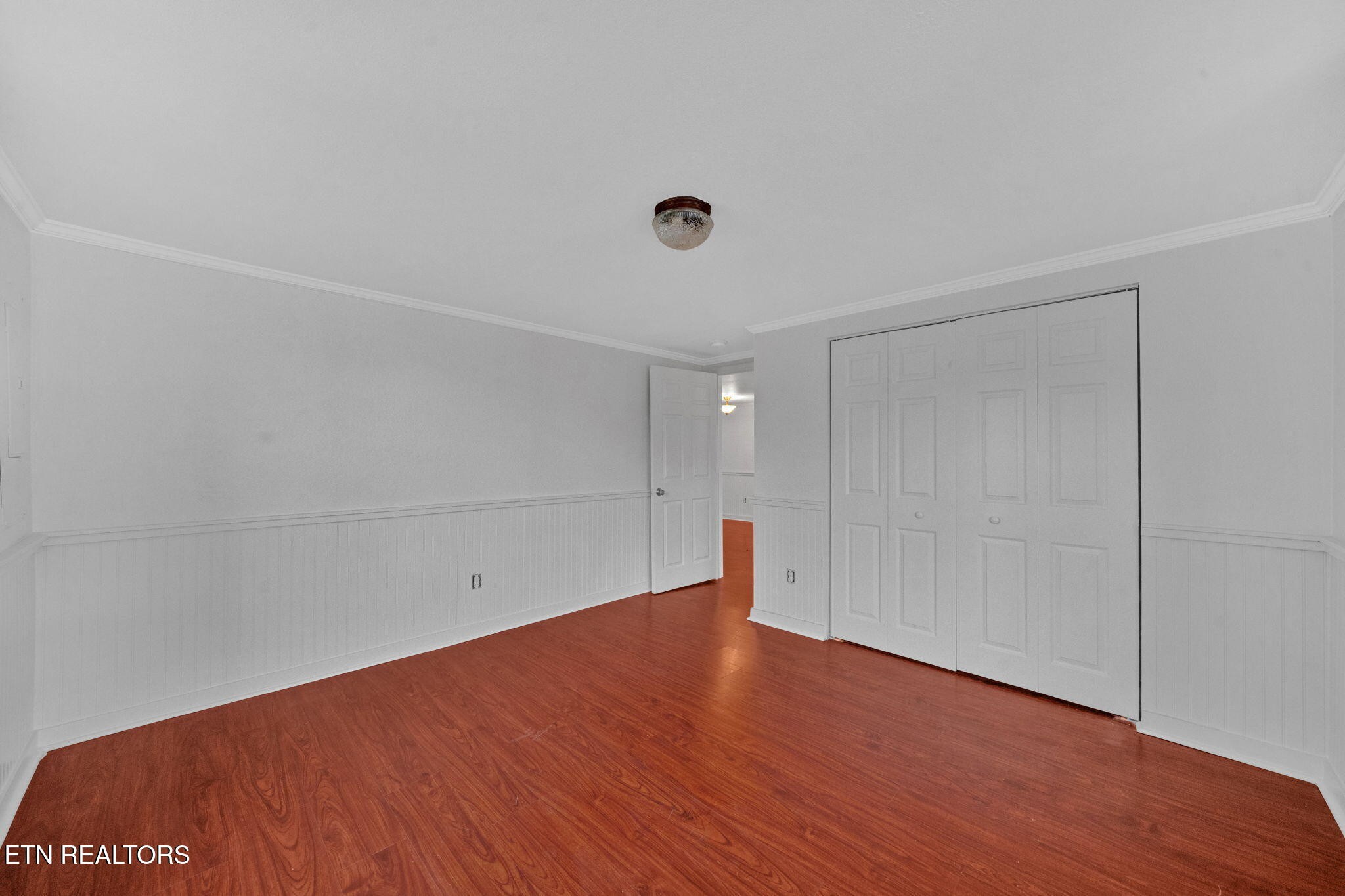 514 Hendrickson Street Clinton, TN 37716 - Photo 4 of 22 Gallery Image 4