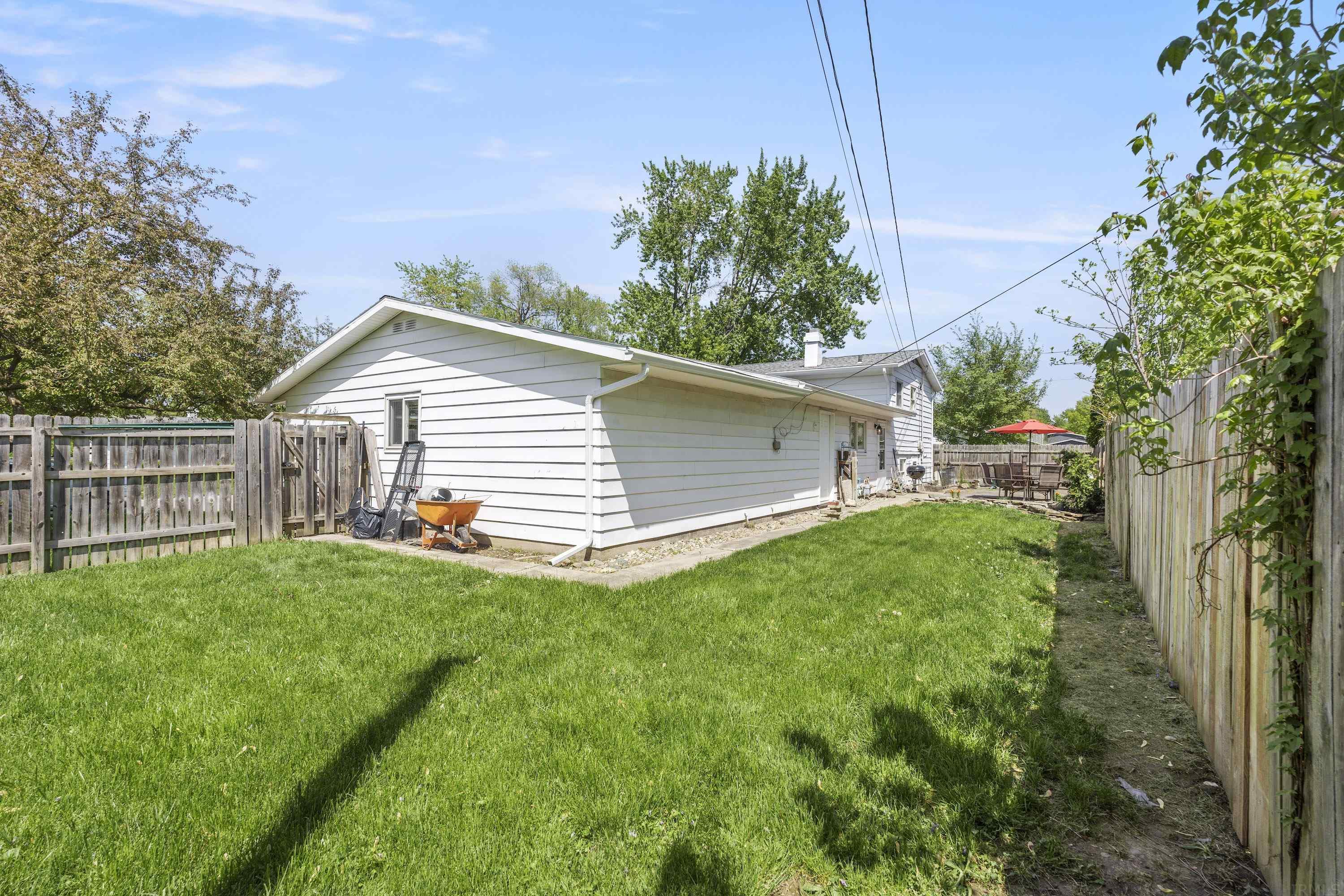 2009 Maplewood Road Fort Wayne, IN 46819 - Photo 29 of 33