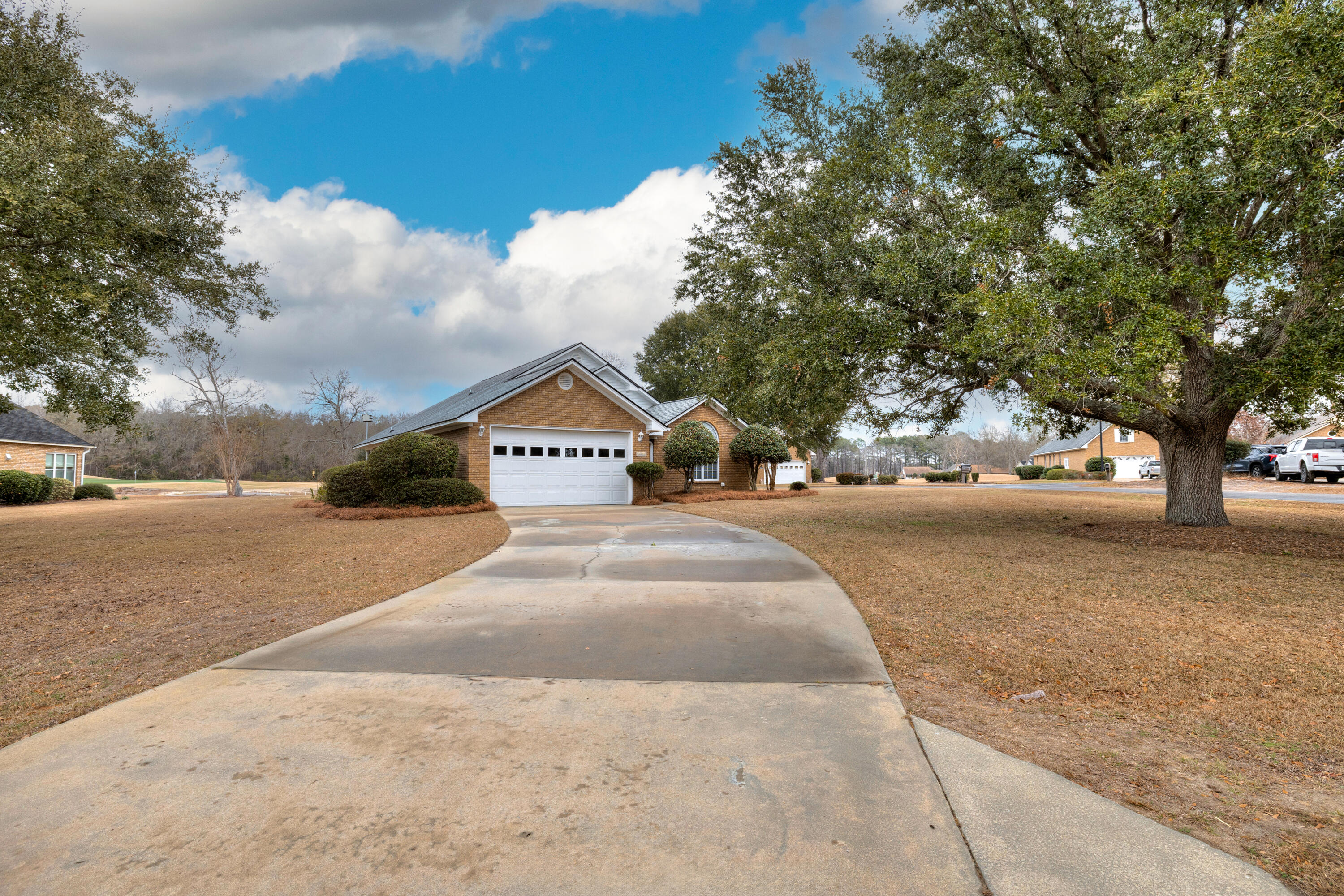 136 Ridge Lake Drive Manning, SC 29102 - Photo 7 of 65