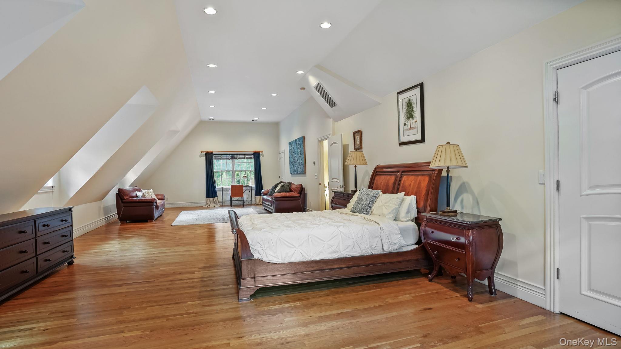 4 Hageman Court Katonah, NY 10536 - Photo 27 of 47 a bedroom with a bed and window