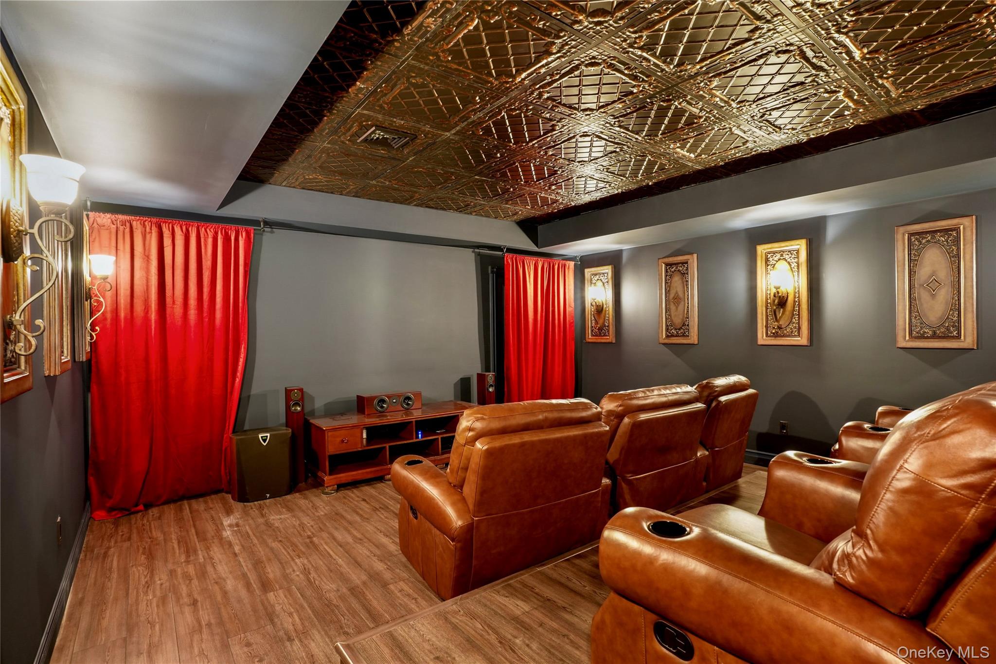 4 Hageman Court Katonah, NY 10536 - Photo 35 of 47 a living room with furniture a projector and a window