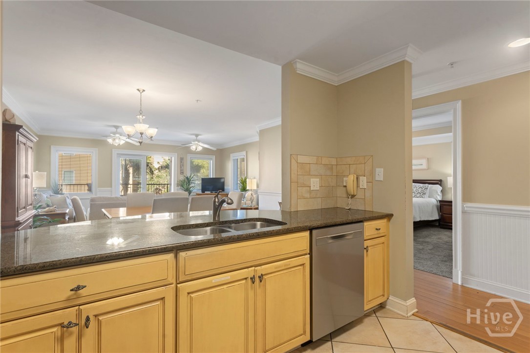 3 15th Street, Unit 208 Tybee Island, GA 31328 - Photo 4 of 38