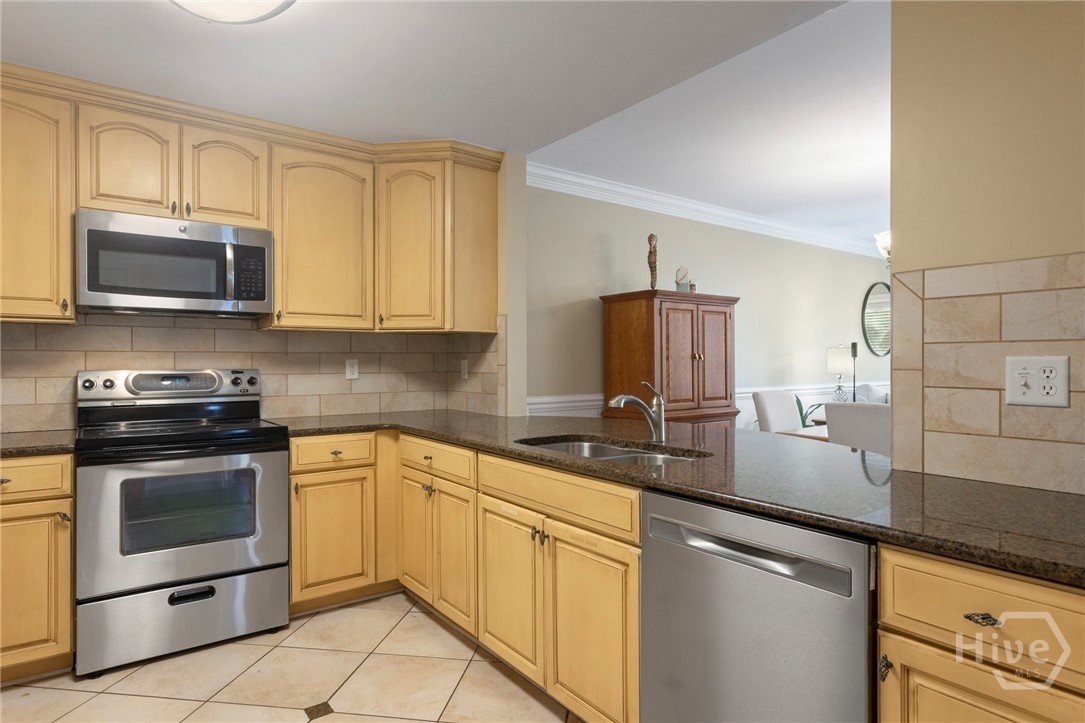 3 15th Street, Unit 208 Tybee Island, GA 31328 - Photo 6 of 38