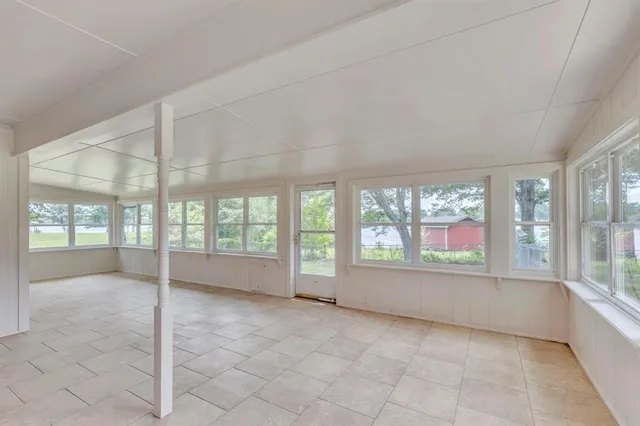 $424,900 | 12051 West Lake Drive, Murchison, TX 75778