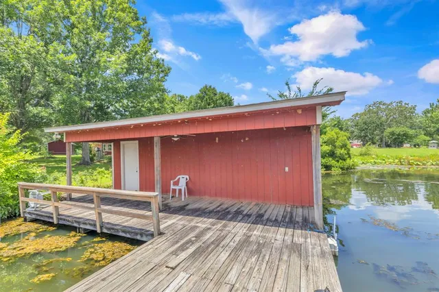 $424,900 | 12051 West Lake Drive, Murchison, TX 75778