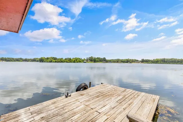 $424,900 | 12051 West Lake Drive, Murchison, TX 75778