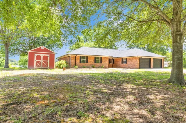 $424,900 | 12051 West Lake Drive, Murchison, TX 75778