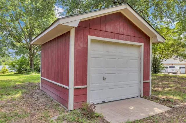 $424,900 | 12051 West Lake Drive, Murchison, TX 75778