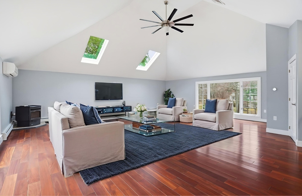 11 Alison Way Andover, MA 01810 - Photo 12 of 40