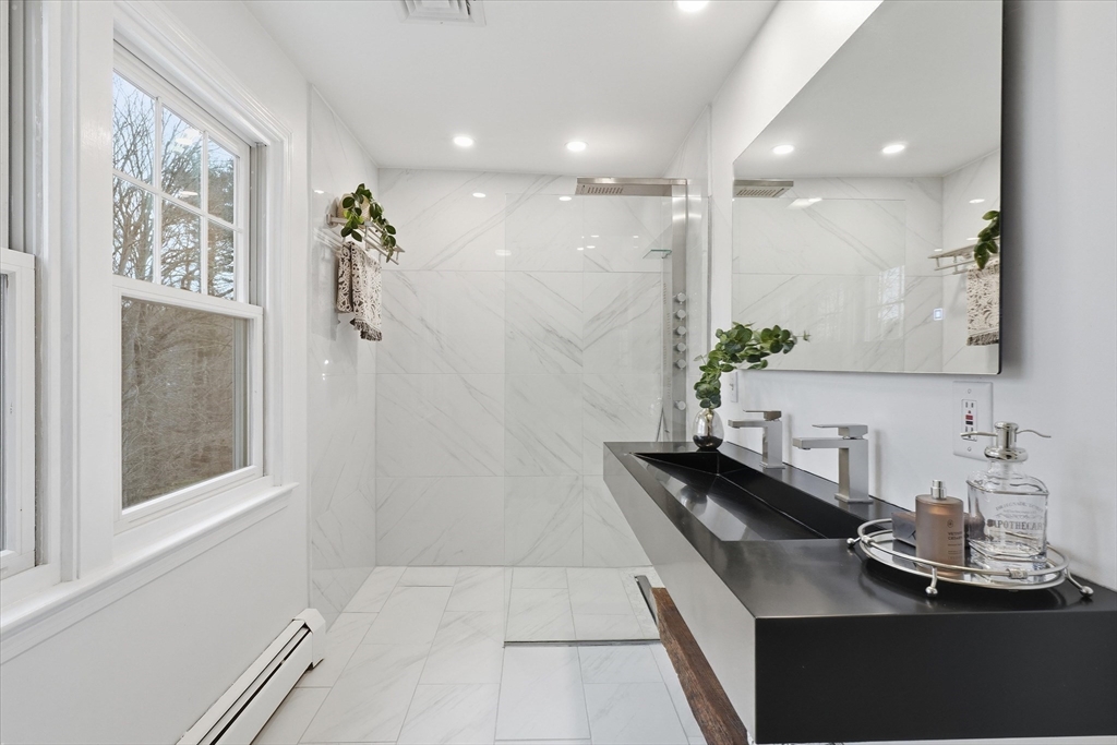 11 Alison Way Andover, MA 01810 - Photo 23 of 40