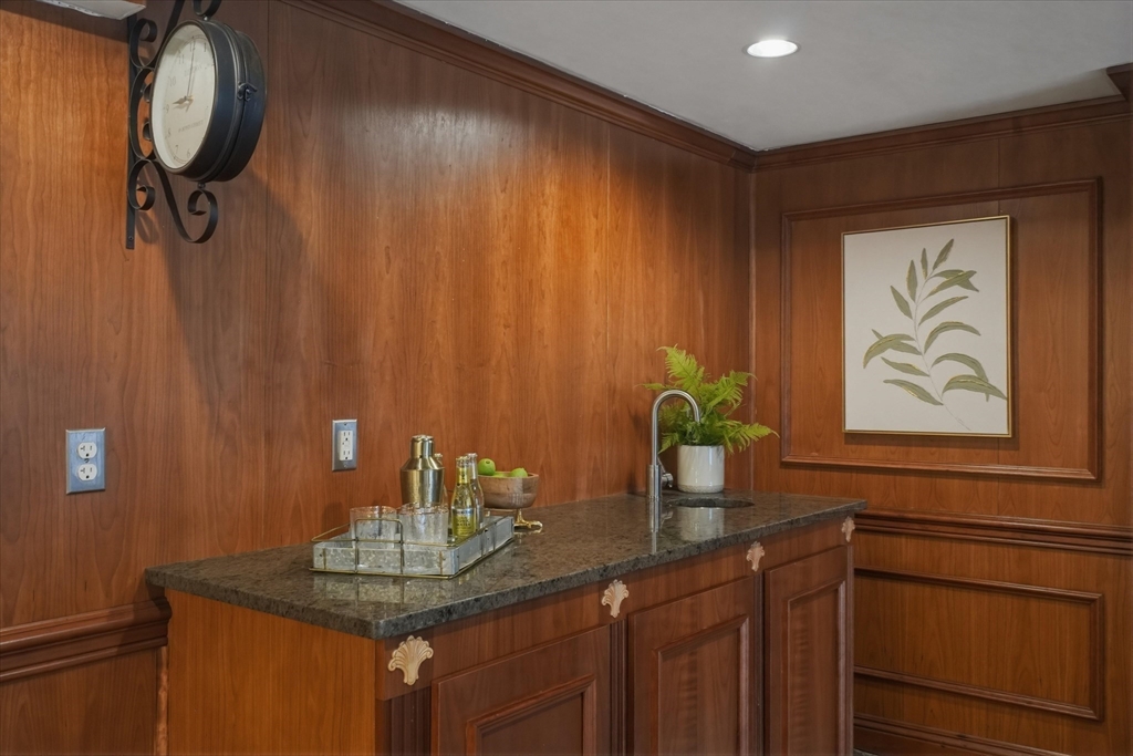 11 Alison Way Andover, MA 01810 - Photo 31 of 40