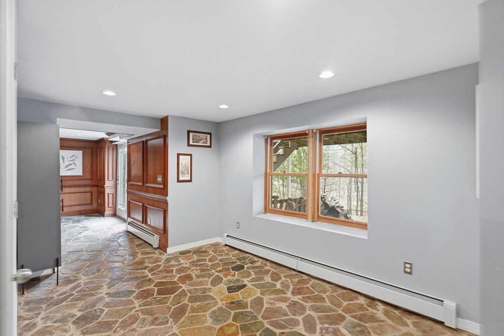 11 Alison Way Andover, MA 01810 - Photo 33 of 40