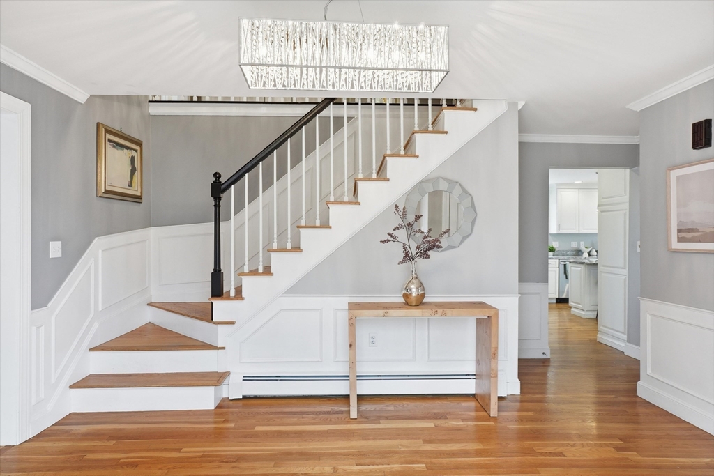 11 Alison Way Andover, MA 01810 - Photo 4 of 40